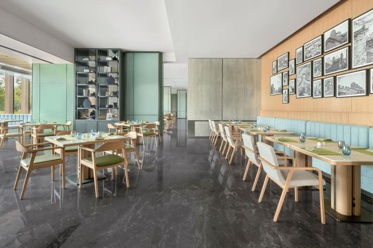 Element Guangzhou Baiyun Hotel Exterior photo