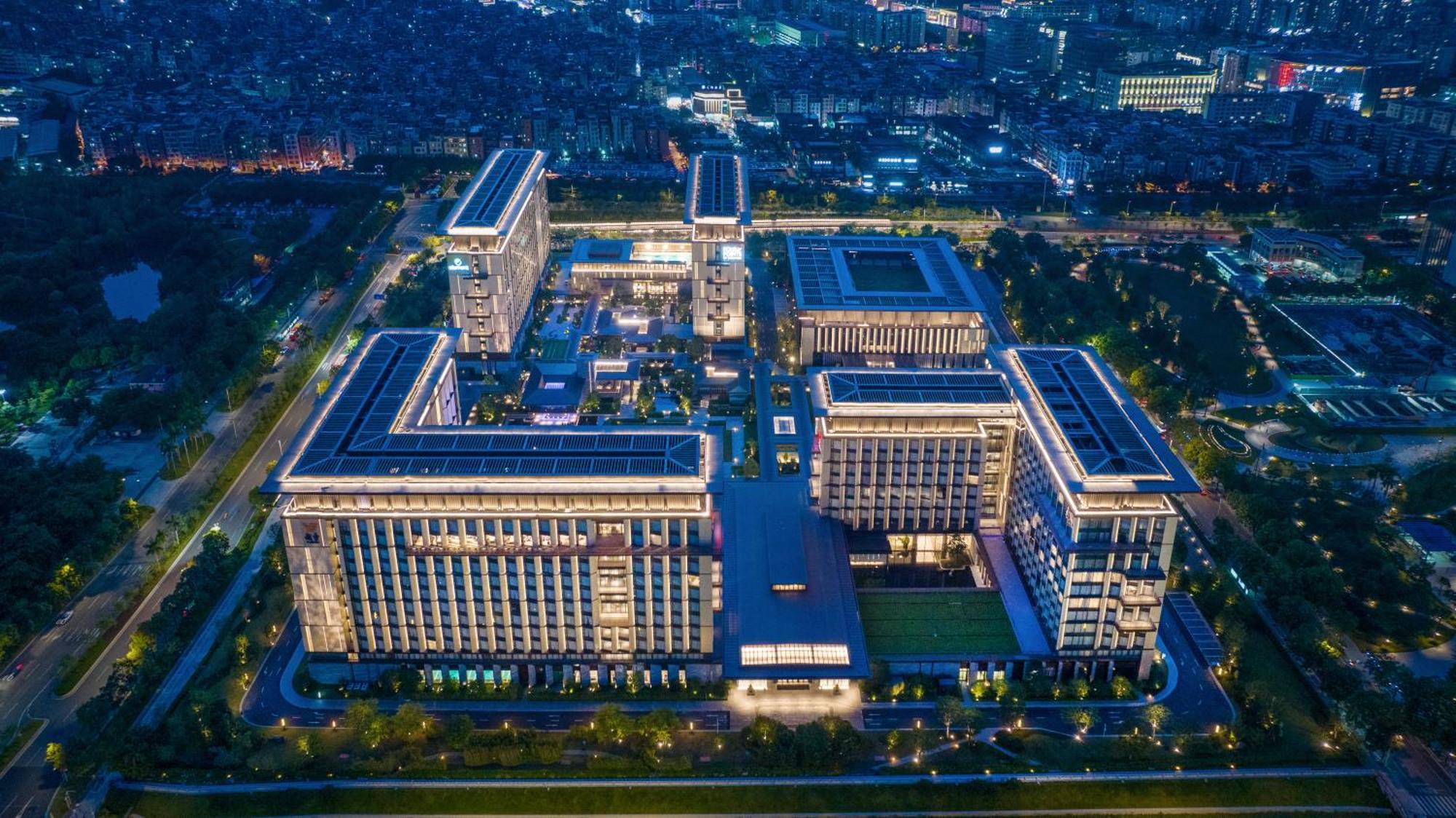 Element Guangzhou Baiyun Hotel Exterior photo