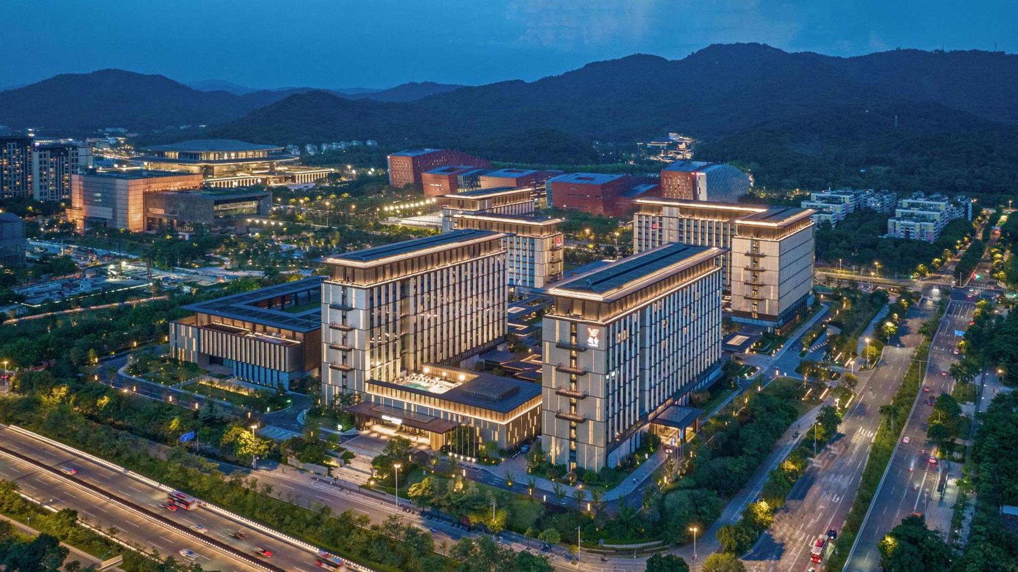 Element Guangzhou Baiyun Hotel Exterior photo