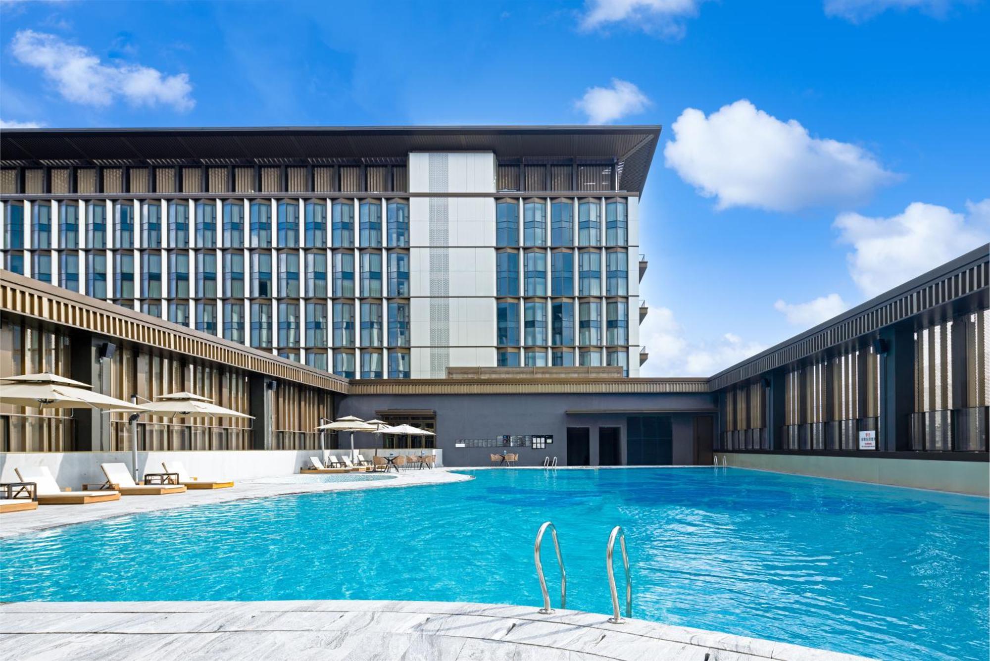 Element Guangzhou Baiyun Hotel Exterior photo