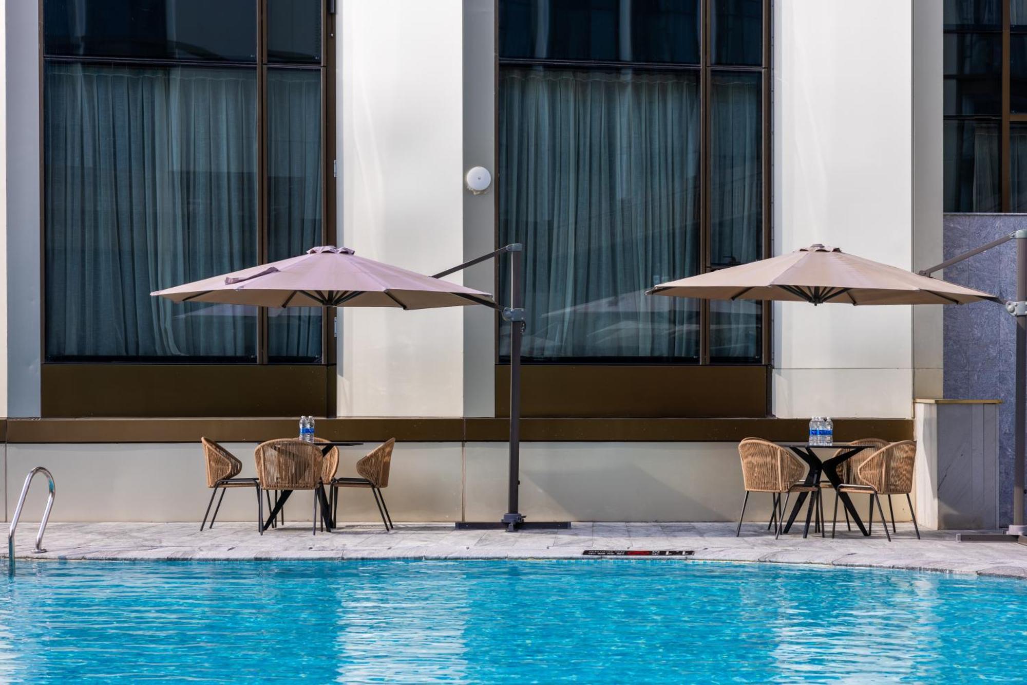Element Guangzhou Baiyun Hotel Exterior photo