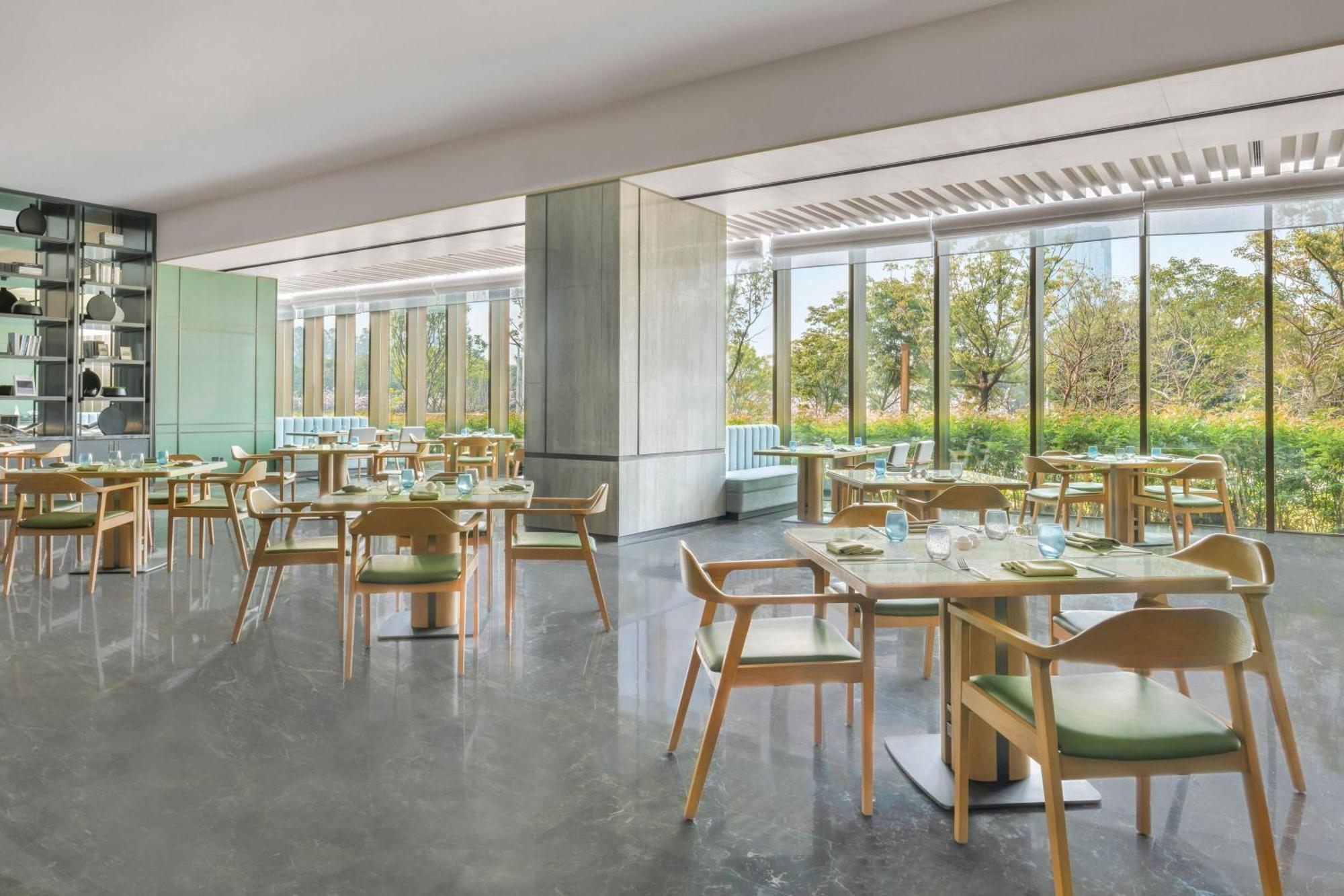 Element Guangzhou Baiyun Hotel Exterior photo